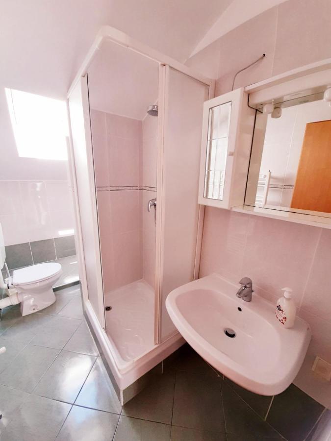 Apartments Izabela Muzic-Fornaric Cres Kültér fotó
