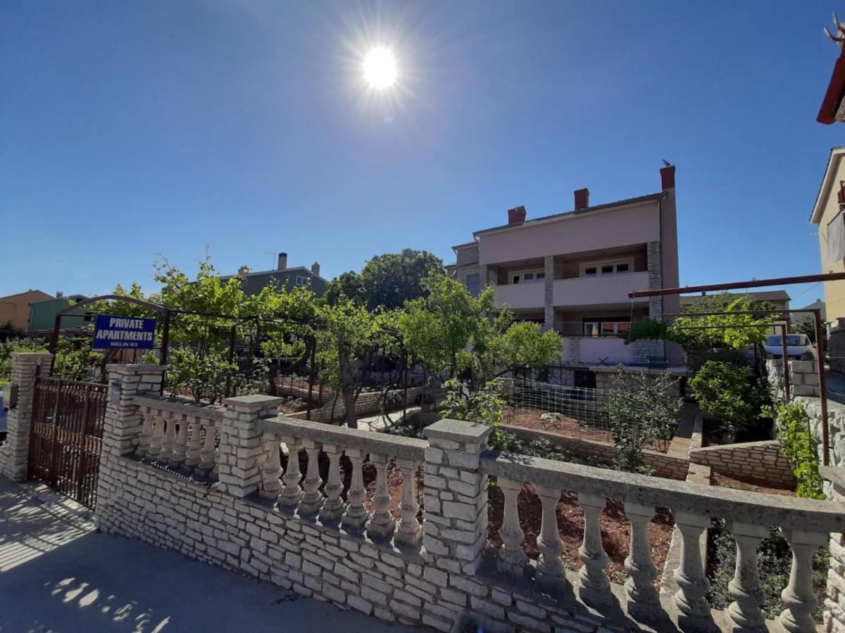 Apartments Izabela Muzic-Fornaric Cres Kültér fotó