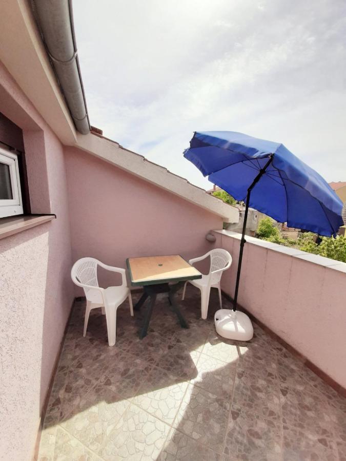 Apartments Izabela Muzic-Fornaric Cres Kültér fotó